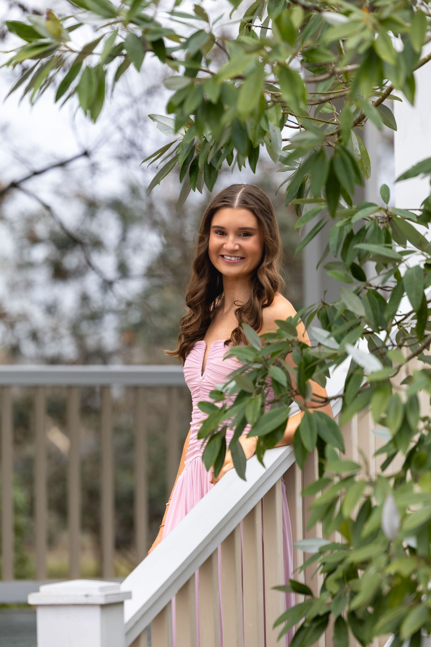 Senior pictures session with a Mississippi senior portrait photographer